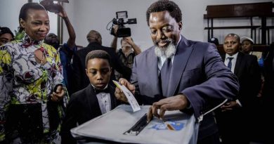 Joseph Kabila vota en un colegio electoral del barrio de Gombe de la capital