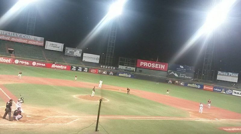 Estadio Alfonso Chico Carrasquel