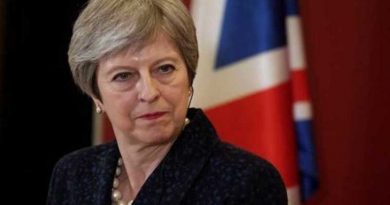 Theresa May afronta Moción de Censura tras rechazo del Brexit