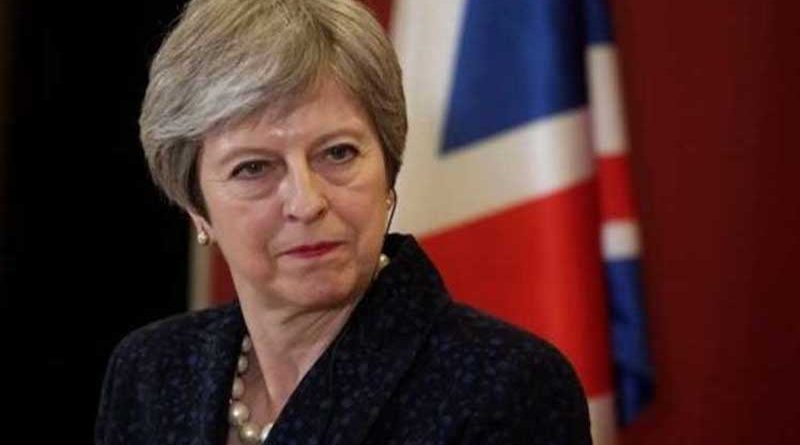 Theresa May afronta Moción de Censura tras rechazo del Brexit