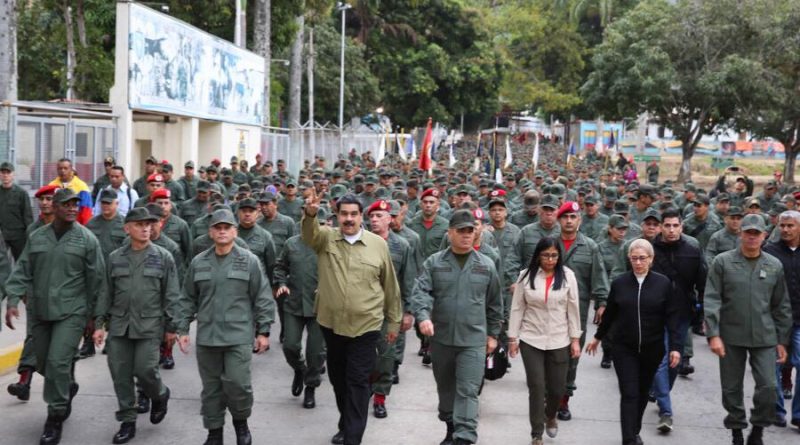 Presidente Maduro lidera ejercicios militares de Fuerte Tiuna en Caracas