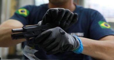 Rechazan decreto de Bolsonaro que que flexibiliza la posesión de armas de fuego