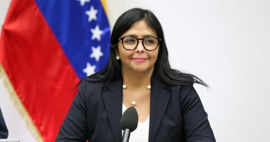Injerencismo sumiso: Vicepresidenta Rodríguez repudia declaraciones del presidente colombiano