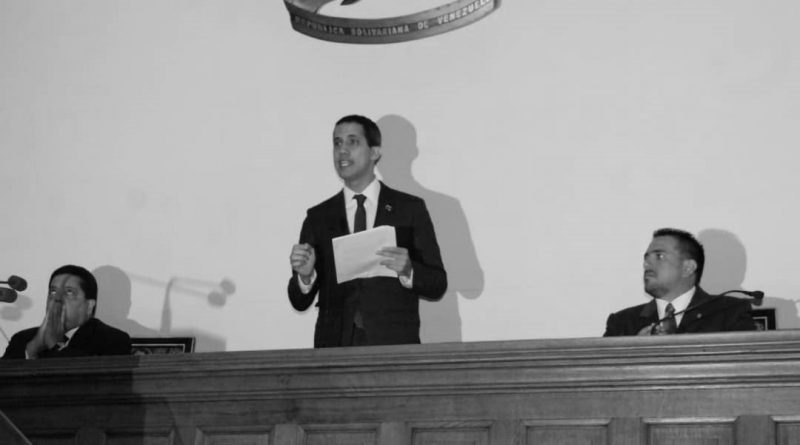 Juán Guaidó en la directiva de la Asamblea Nacional en desacato