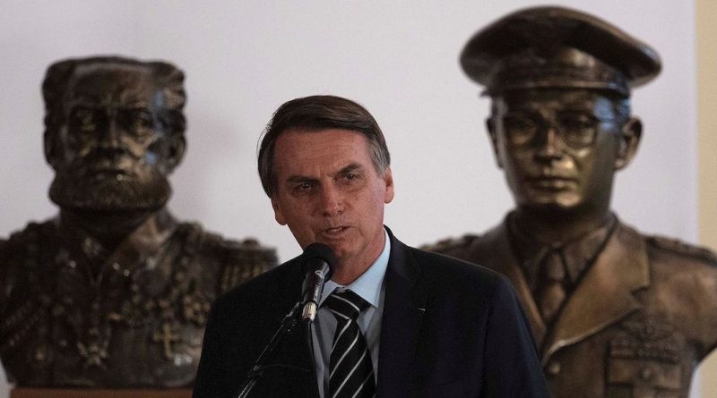 Presidente de Brasil, Jaír Bolsonaro, asume mandato con despidos de funcionarios con ideas "comunistas" (Foto: Cortesía)