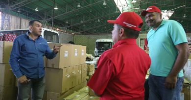 Arribo de insumos para sector transporte
