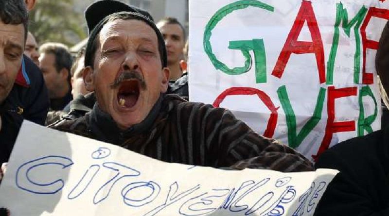 Advierten que marchas en Argelia contra Bouteflika buscan crear el caos