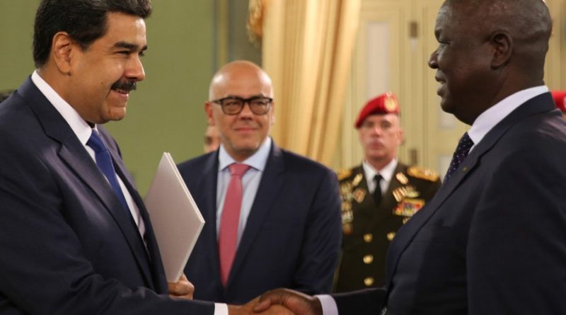Embajador designado de la República del Chad, Ngote Gali Koutou (Foto Prensa Presidencial)