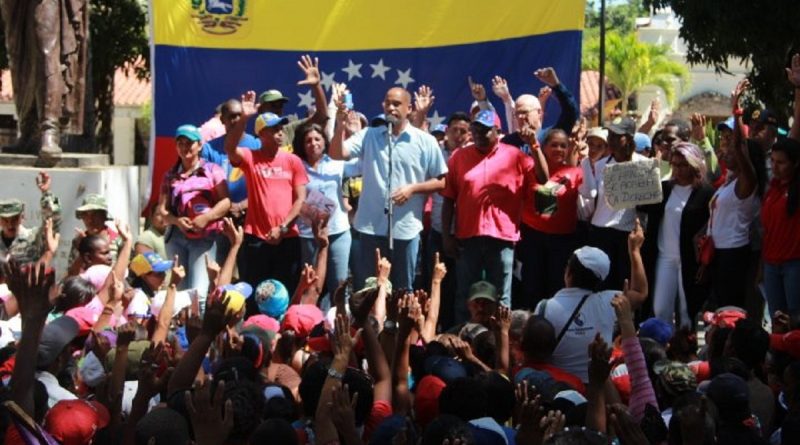 Gobernador de Miranda, Héctor Rodríguez: Carmonazo de Guaidó terminará como Carmona