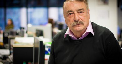 Ignacio Ramonet: la “postverdad” ha roto la lógica de la información