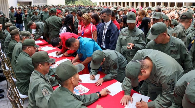 FANB se suma a jornada de recolección de firmas por la paz