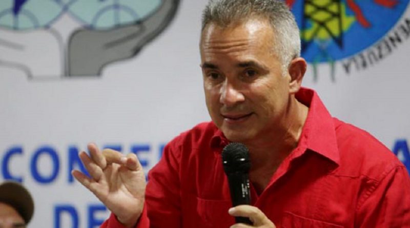 Bernal: Única ayuda que aceptamos de EE. UU es que levante el bloqueo