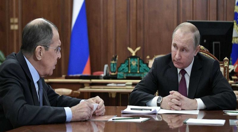 Presidente de Rusia Vladimir Putin y el canciller en Moscú