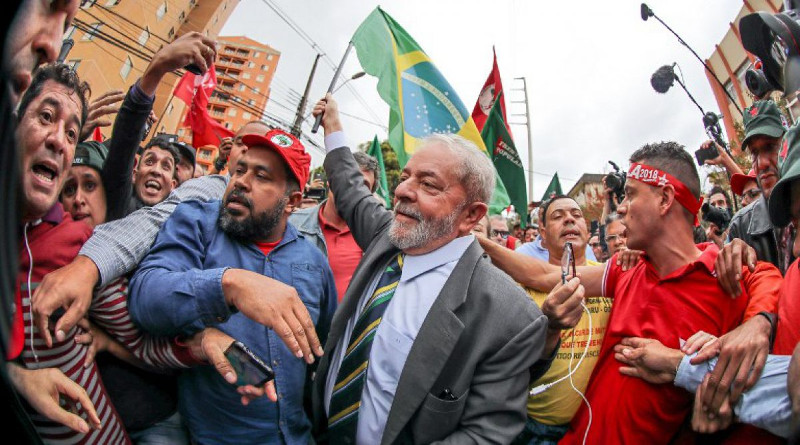 Lula podría cumplir resto de su condena en un estado de libertad vigilada