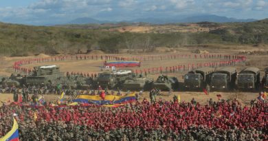 Presidente Maduro junto a la Primera Combatiente Cilia Flores (Foto @NicolasMaduro)