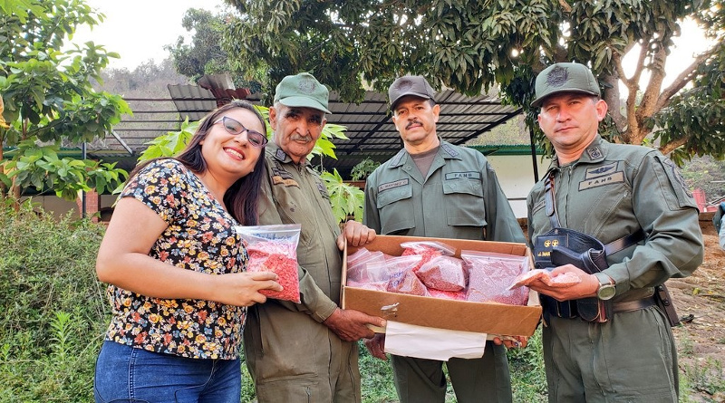 Invierten Bs 9 millones en agroinsumos para conuco en Fuerte Tiuna