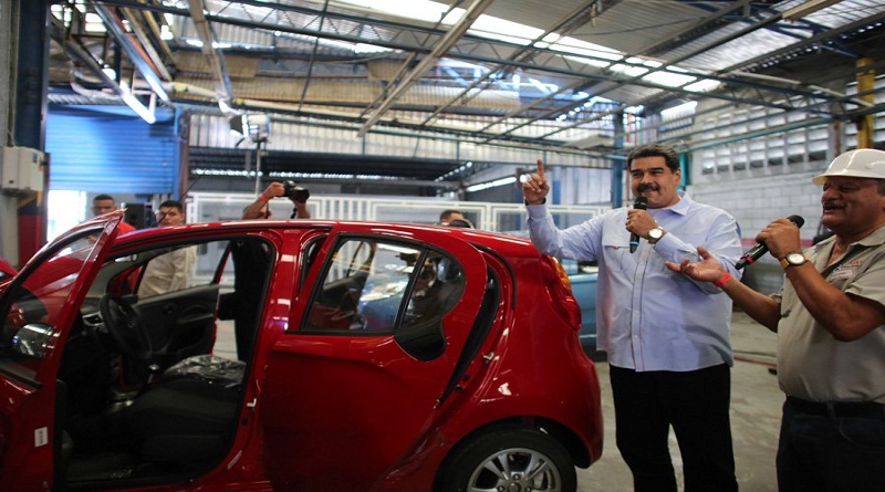 Presidente Maduro aprueba más de 36 mil millones de bolívares para fortalecer industrias automotrices (Foto Prensa Presidencial)