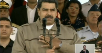 Presidente Maduro en el Cuartel de la Montaña, por los 6 años de la siembra de Chávez (Fotograma VTV)