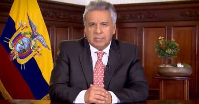 Lenín Moreno retira a Ecuador de Unasur tras firmar acuerdo con el FMI
