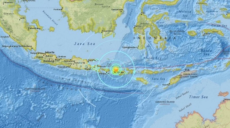 Terremoto de 6,8 sacudió este viernes a Indonesia