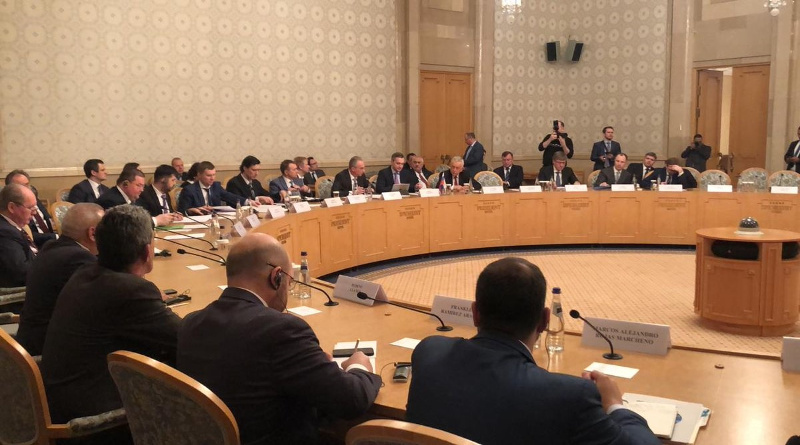 Venezuela suscribe con Rusia seis acuerdos para el desarrollo agrícola