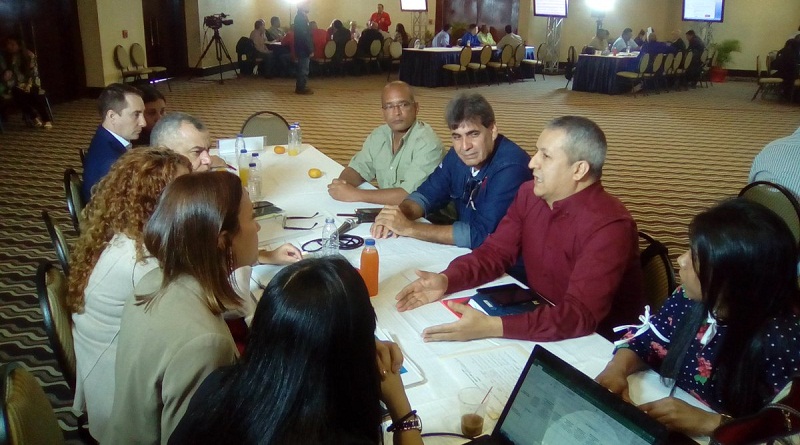 Mesas Temáticas potencian conocimiento con el Poder Popular para construcción del Sistema Hídrico Nacional (Foto Evelyn Vasquez)