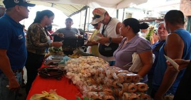 Jornada de atención integral benefició a más de 3 mil personas en Vargas