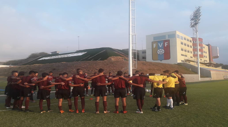 Vinotinto sub-15 se prepara en Margarita