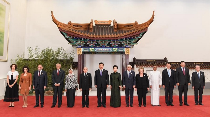 La fuerza del diálogo Por Shi Xiaomeng