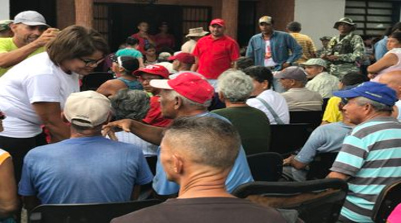 Adultos mayores asistieron masivamente a registrarse en Chamba Mayor