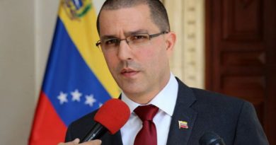 Venezuela recupera su Embajada en Brasilia invadida por grupos liderados por Guaidó
