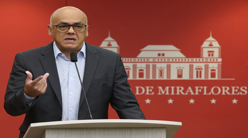 Vicepresidente de Comunicación denuncia fabricación de mentiras para preparar agresión desde Colombia