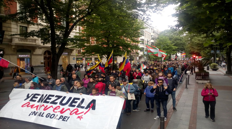 Movimientos Sociales marchan en Bilbao contra el injerencismo en Venezuela
