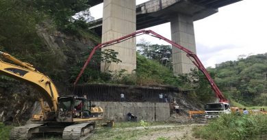 Ejecutan mantenimiento preventivo y correctivo en viaducto de Autopista Gran Mariscal de Ayacucho