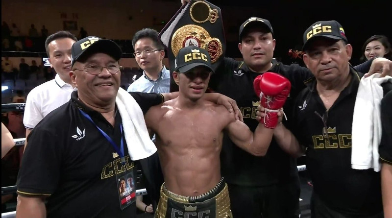 Boxeador venezolano Carlos Cañizales defendió su corona de la AMB