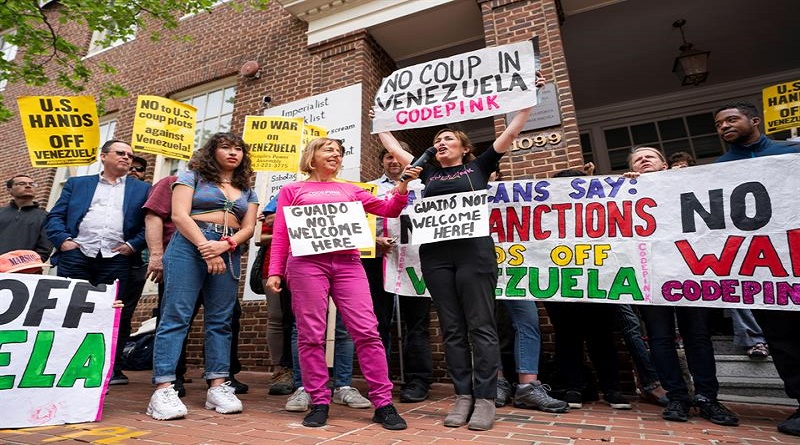 Venezuela reconoce lucha de defensores de la embajada en Washington