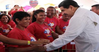 Presidente Maduro felicita a las madres: Cuenten conmigo con mi amor y protección