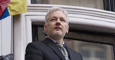 Posponen audiencias sobre extradición de Assange a EE.UU.