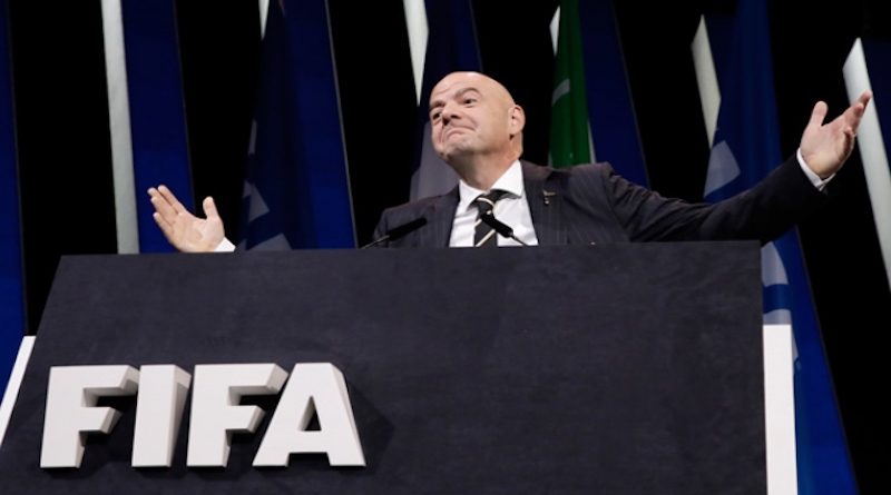 Gianni Infantino seguirá al frente de la FIFA hasta 2023