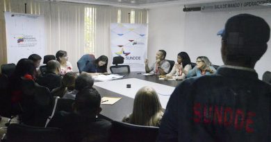 Colegio 12 de Febrero en Caracas comparece ante la Sundde por incrementos recurrentes