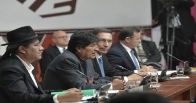 Presidente Morales aboga por un mega puerto para Perú, Bolivia y Brasil