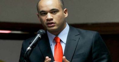La paciencia, una cualidad venezolana por Héctor Rodríguez