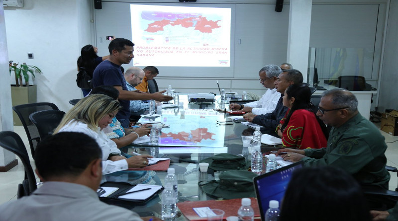 Gobierno Nacional y pueblo Pemón evaluaron propuestas para controlar producción minera