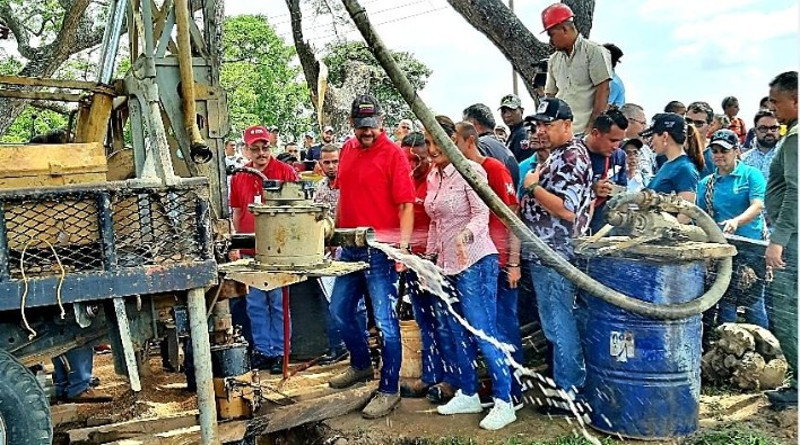Activan pozo de agua comunitario en Machiques estado Zulia