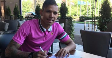 Andrés Ponce vestirá la camiseta del Ajmat Grozny de Rusia
