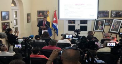 Viceministro Castillo exhorta a desbloquear la comunicación para que la verdad de Venezuela sea dicha