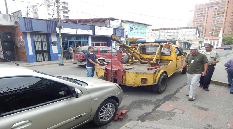 Plan Remolque establece orden en calles priorizadas de Los Teques