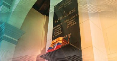 Desde hace 9 años restos simbólicos de Manuela Sáenz se encuentran en el Panteón Nacional