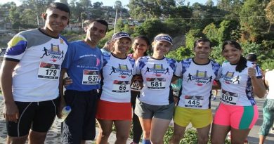 Al menos mil 200 atletas participan en la XVIII media maratón Simón Bolívar en Caracas hasta los Caobos