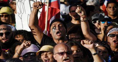 Quinto día consecutivo de manifestaciones pidiendo la renuncia de gobernador de Puerto Rico por homófobo y corrupto (Foto agencias)